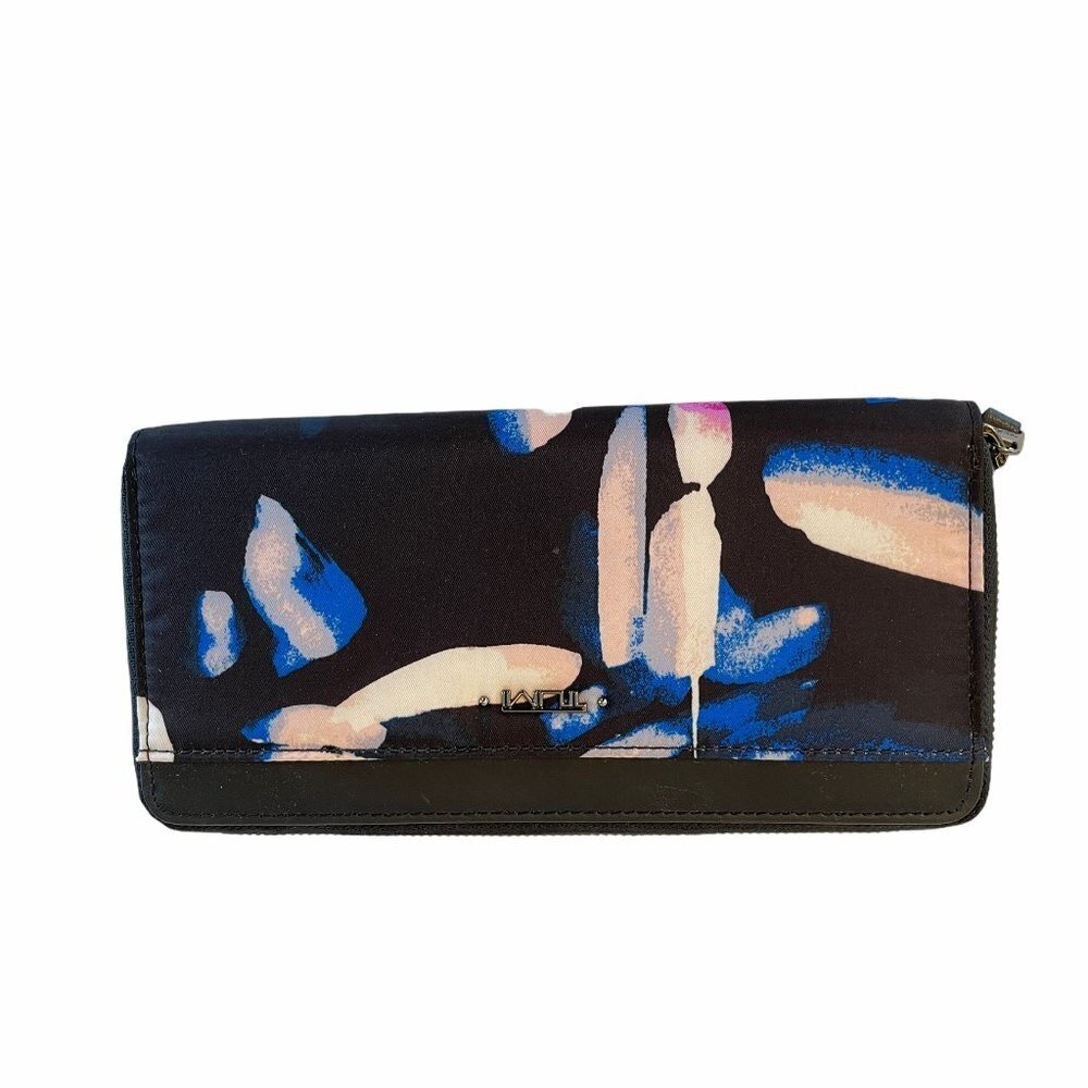 Tumi Vista Zip Wallet, Himalyan Sky Print, 0483802HSPO, Leather interior